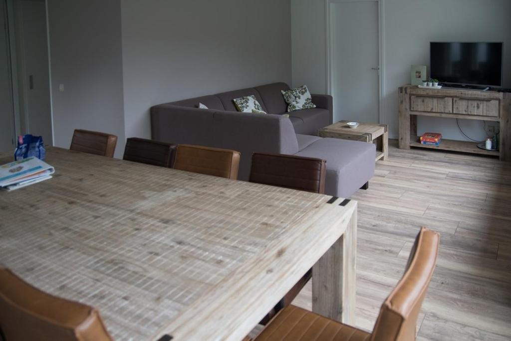 Groepsaccommodatie Kom In De Bedstee Sprookje 温特斯韦克 外观 照片